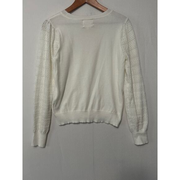 LUXE by Tricot Cream Long Sleeve Round Neck  Lightweight Sweater Size Medium - Picture 8 of 10